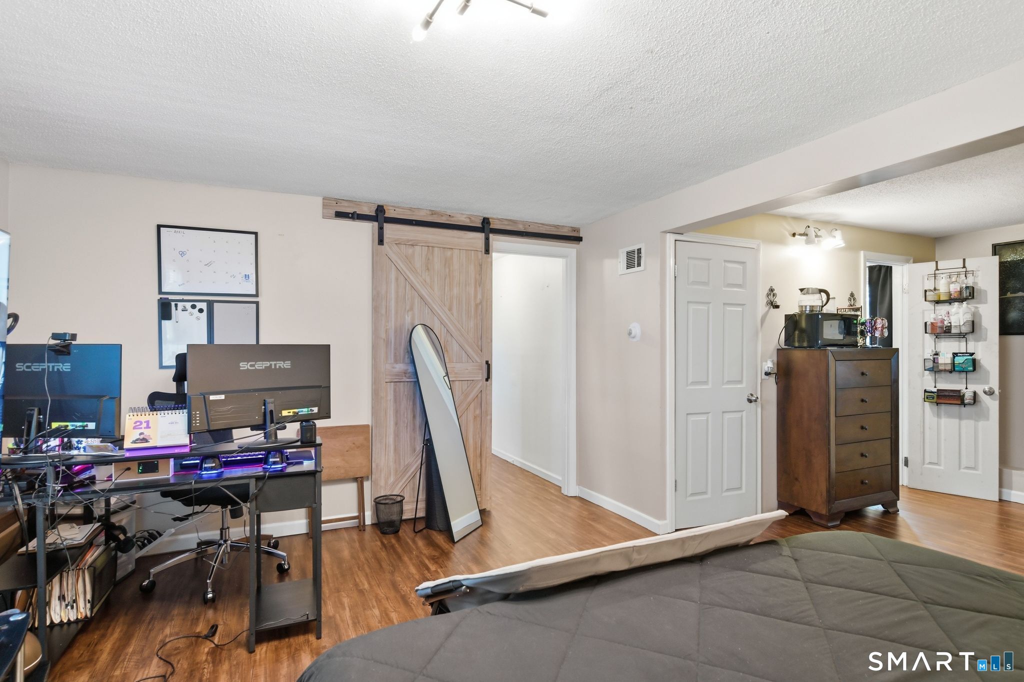 3 Bouvier Street Enfield, CT 06082 - Photo 28 of 36