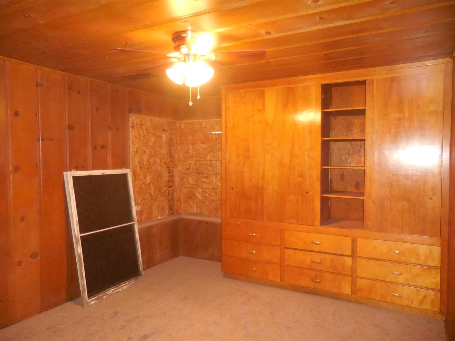 908 Riverside Drive Madera, CA 93638 - Photo 7 of 11