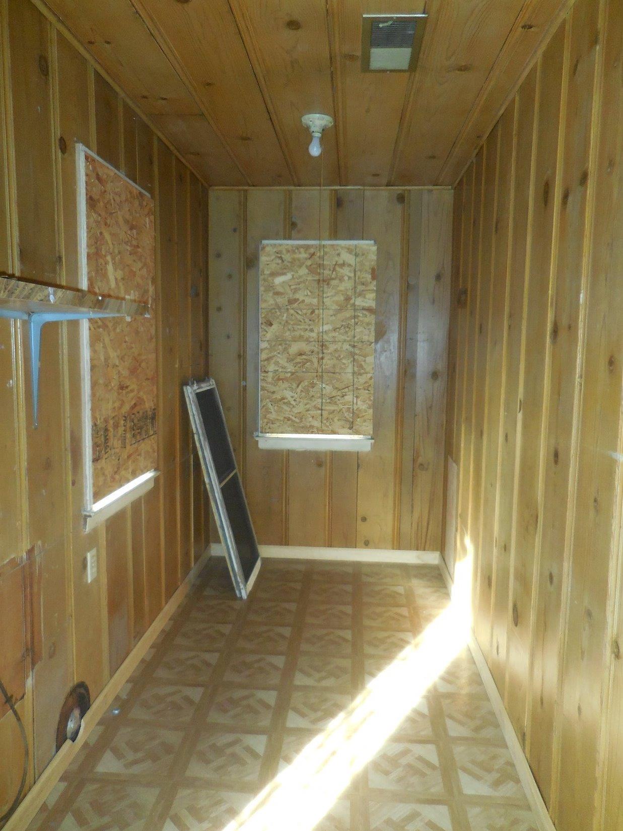 908 Riverside Drive Madera, CA 93638 - Photo 8 of 11