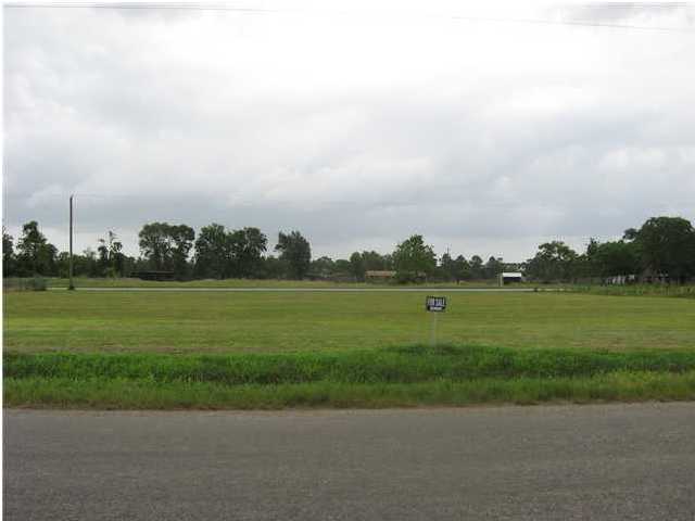 5522 Woodlawn Road Maurice, LA 70555 - Photo 1 of 3 Primary Photo