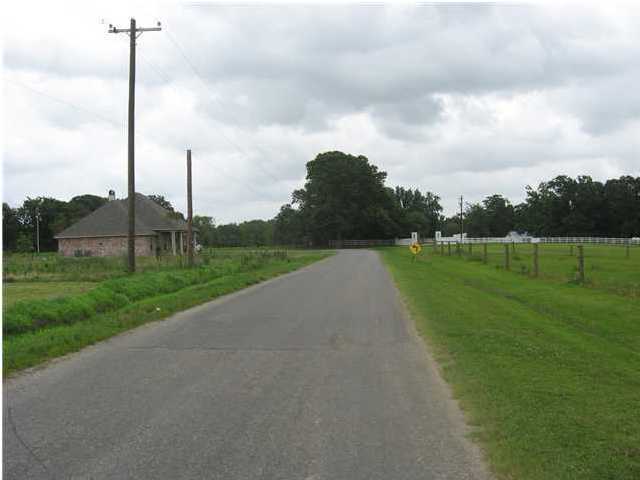 5522 Woodlawn Road Maurice, LA 70555 - Photo 2 of 3 Additional Photo