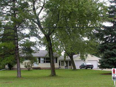 3137 Atlas Road Davison, MI 48423 - Photo 1 of 9 20206984.JPG
