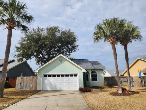 $2,100 | 200 Argonaut Street, Panama City Beach, FL 32413