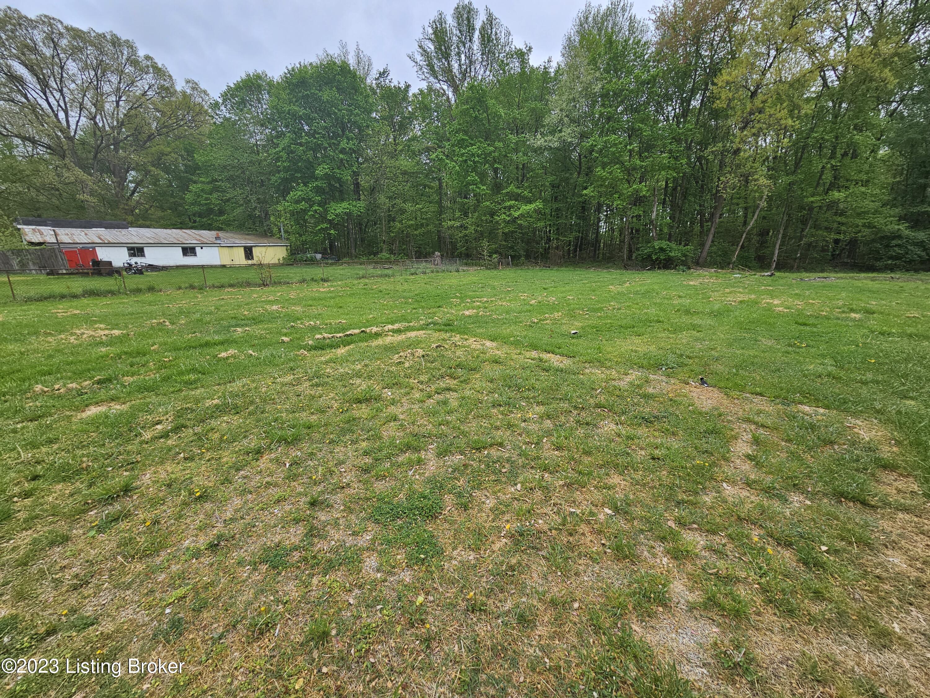 6510 Wood Road Louisville, KY 40258 - Photo 26 of 35 20230416_125605