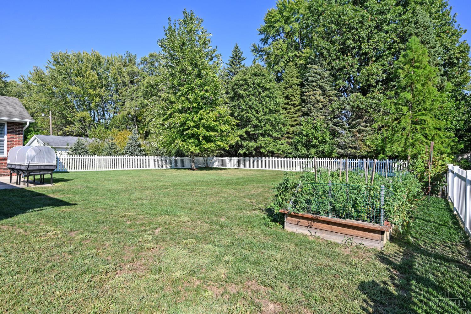 8558 Cox Road West Chester, OH 45069 - Photo 41 of 64 Gallery Image 41