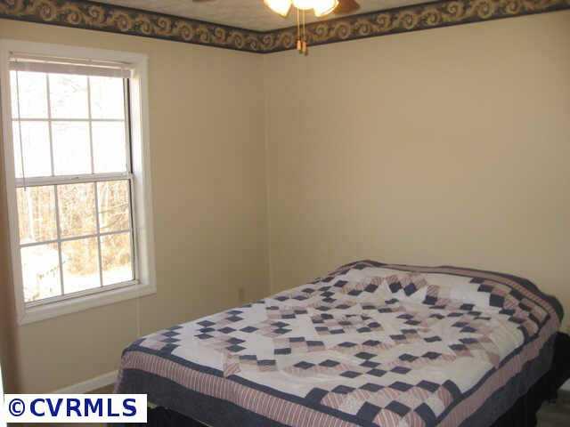645 Barnaby Road Palmyra, VA 22963 - Photo 3 of 10 a view of a bedroom