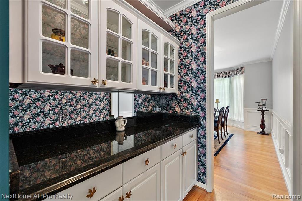 2116 Mapleridge Road Rochester Hills, MI 48309 - Photo 22 of 57