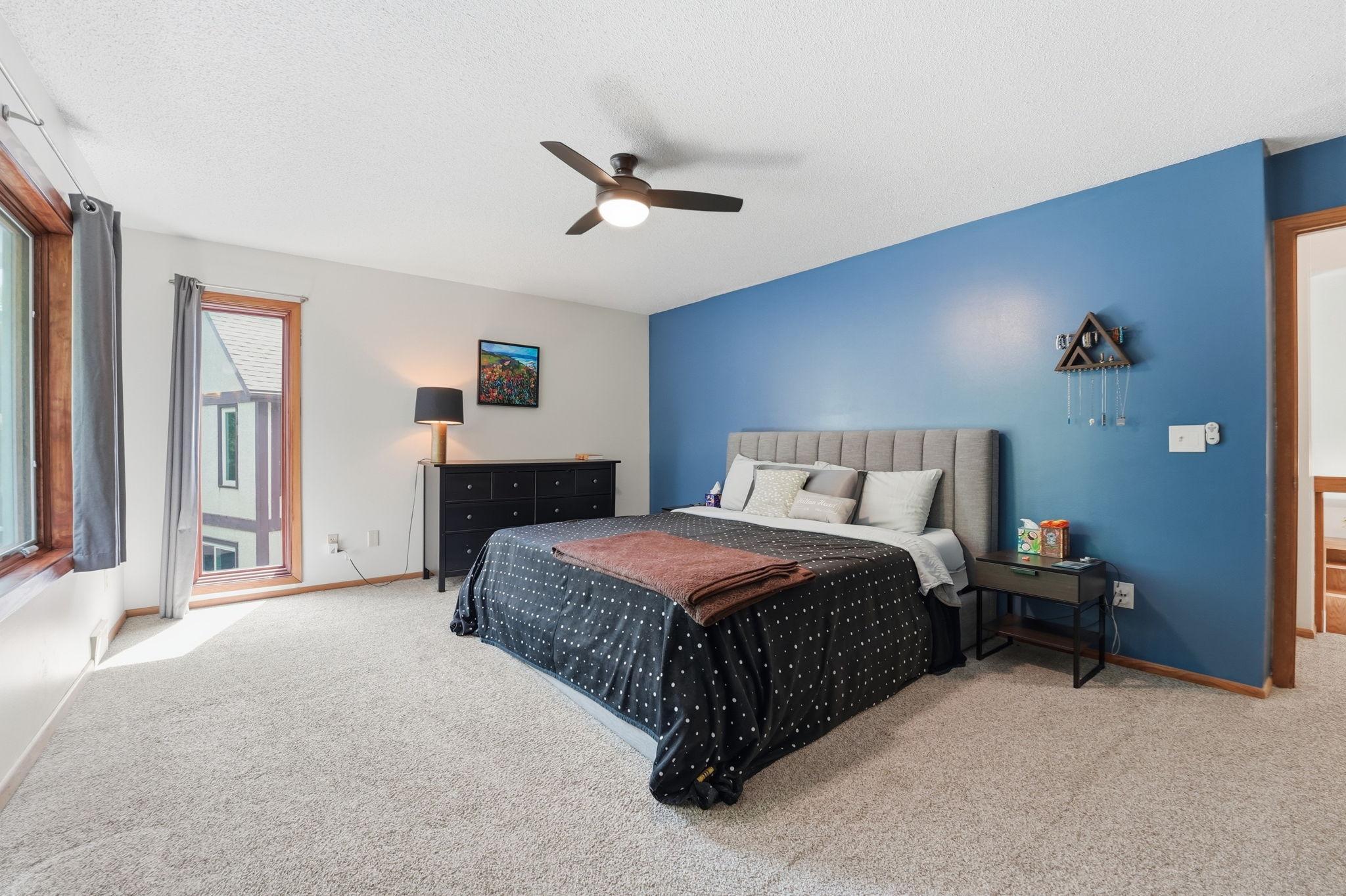 8601 Chalet Road Bloomington, MN 55438 - Photo 14 of 24 Gallery Image 14