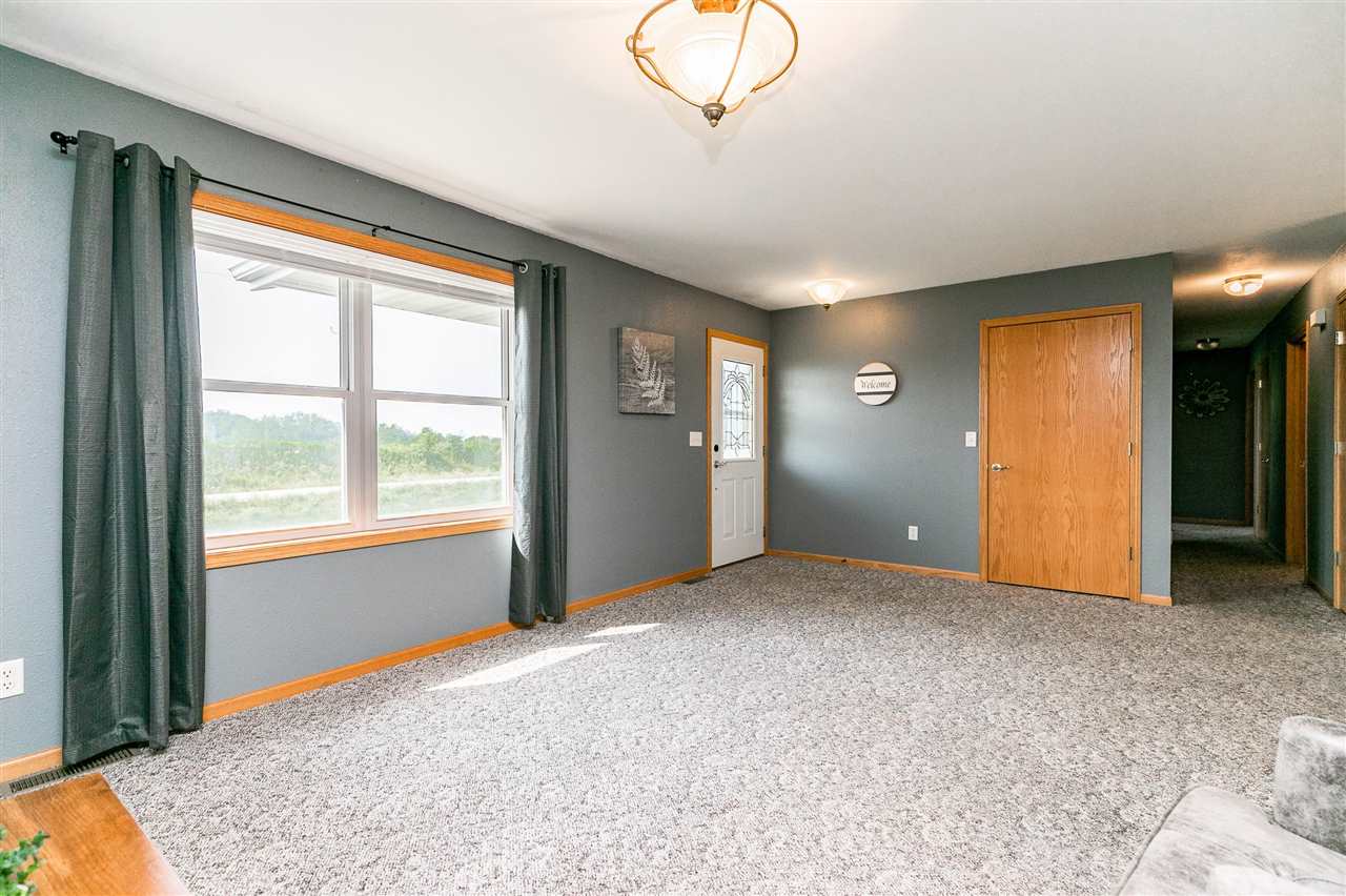 35141 Littleport Road Edgewood, IA 52042 - Photo 7 of 27 Gallery Image 7