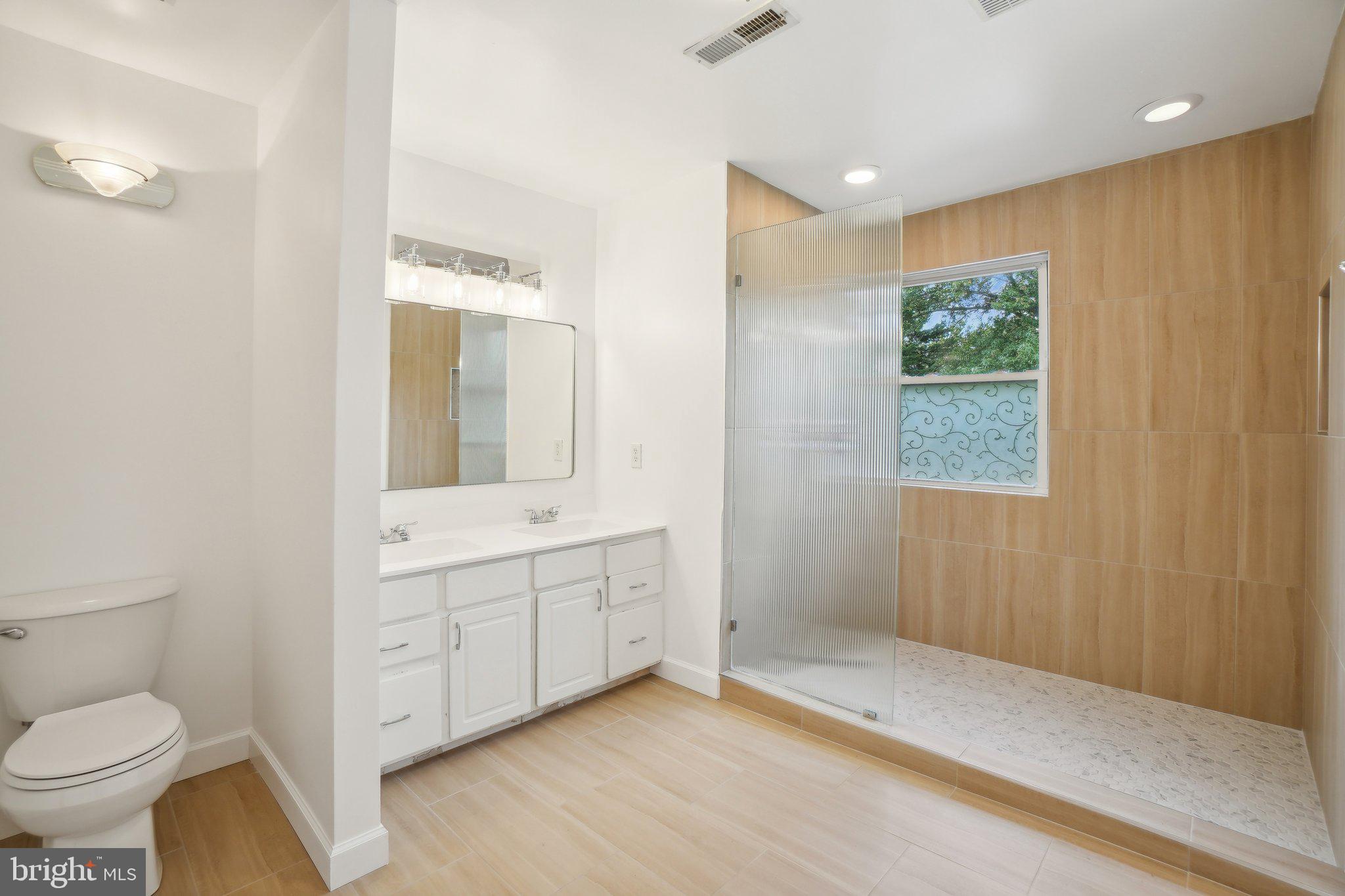 1116 Snider Lane Silver Spring, MD 20905 - Photo 15 of 37 Gallery Image 15
