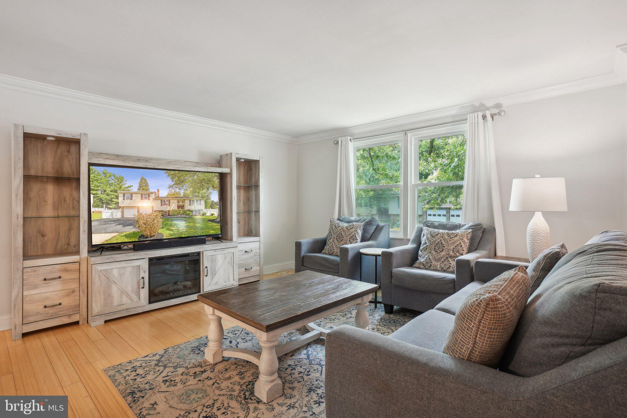 1116 Snider Lane Silver Spring, MD 20905 - Photo 2 of 37 Gallery Image 2