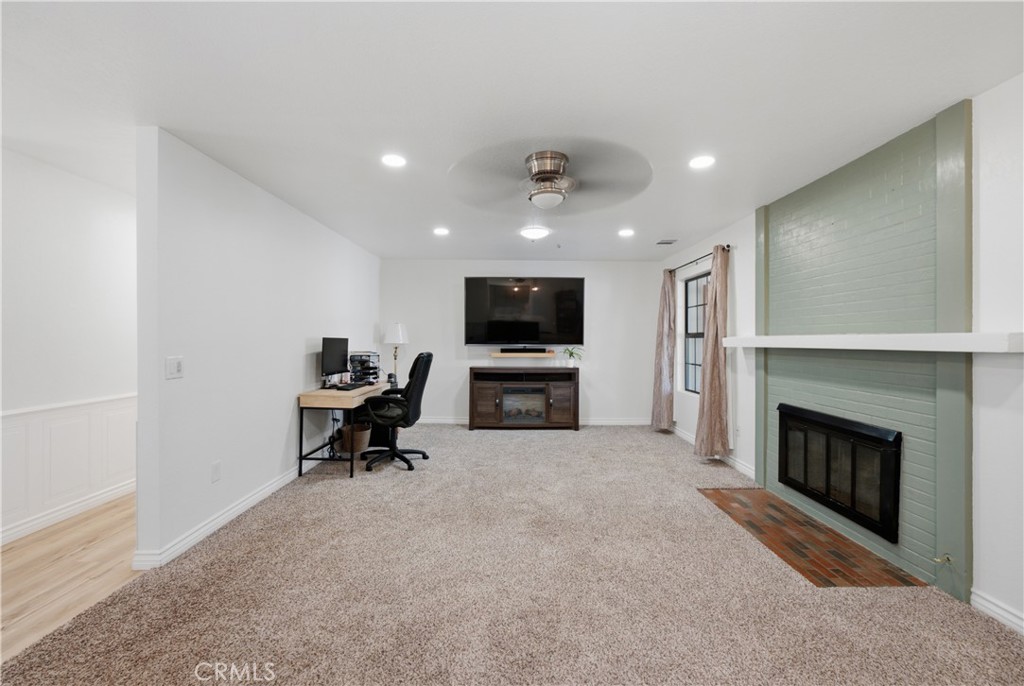 16239 Chippewa Road Apple Valley, CA 92307 - Photo 10 of 64 Gallery Image 10