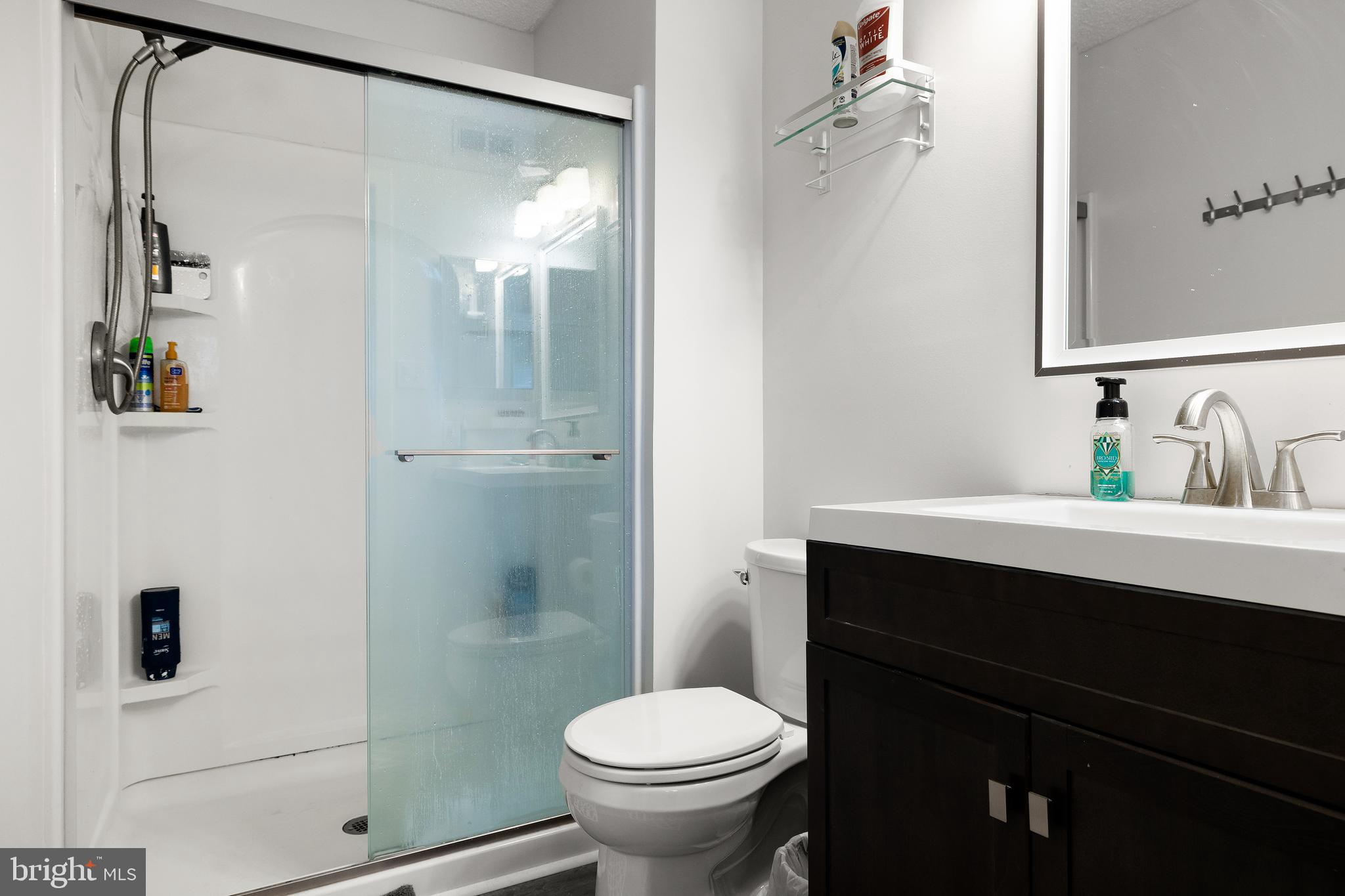 4913C Dunbarton Road Mount Laurel, NJ 08054 - Photo 19 of 23 Primary Full Bath