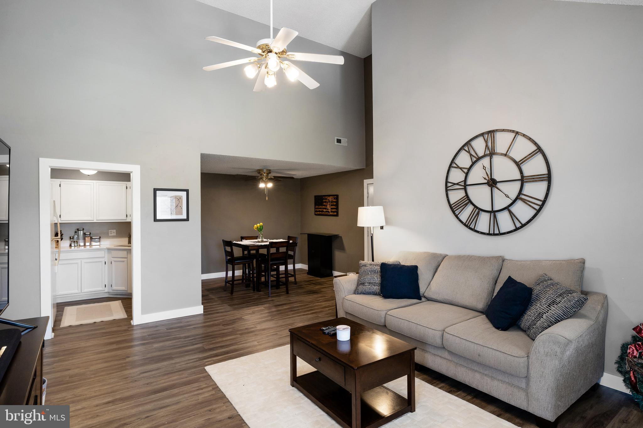 4913C Dunbarton Road Mount Laurel, NJ 08054 - Photo 8 of 23 Living Room