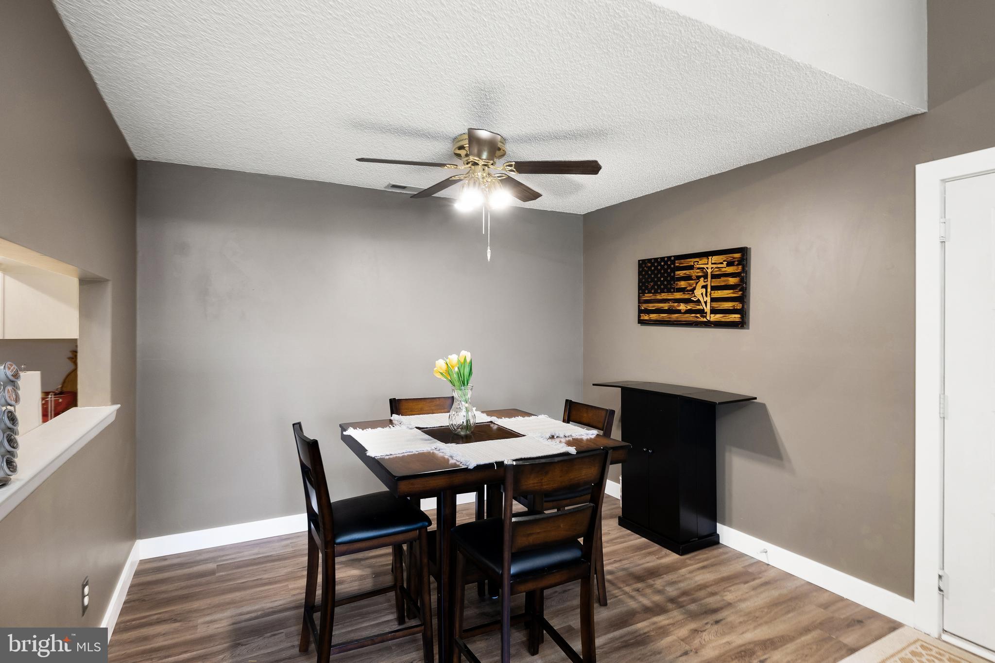 4913C Dunbarton Road Mount Laurel, NJ 08054 - Photo 9 of 23 Dining Room
