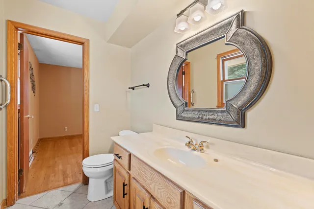 $374,900 | 2808 North Park Drive, Wauwatosa, WI 53222