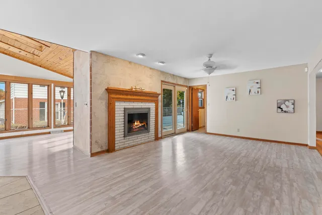 $374,900 | 2808 North Park Drive, Wauwatosa, WI 53222