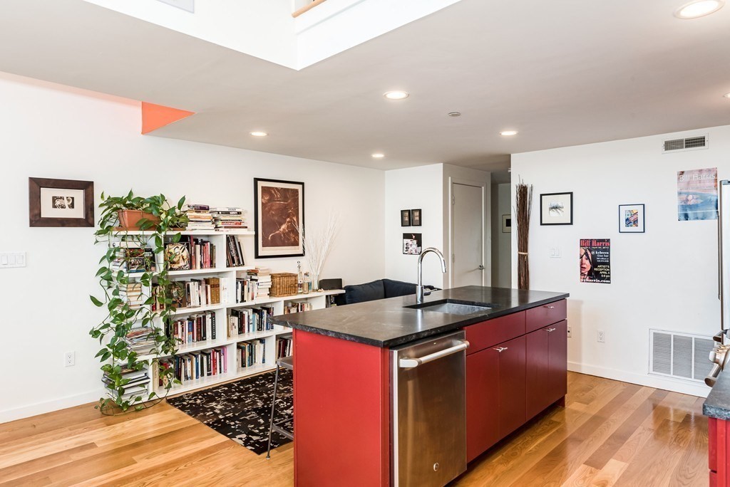 282 Marginal Street, Unit 3A Boston, MA 02128 - Photo 3 of 36