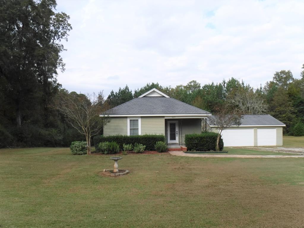 227 Mathews Heights Road Greenwood, SC 29646 - Photo 1 of 1 Main View