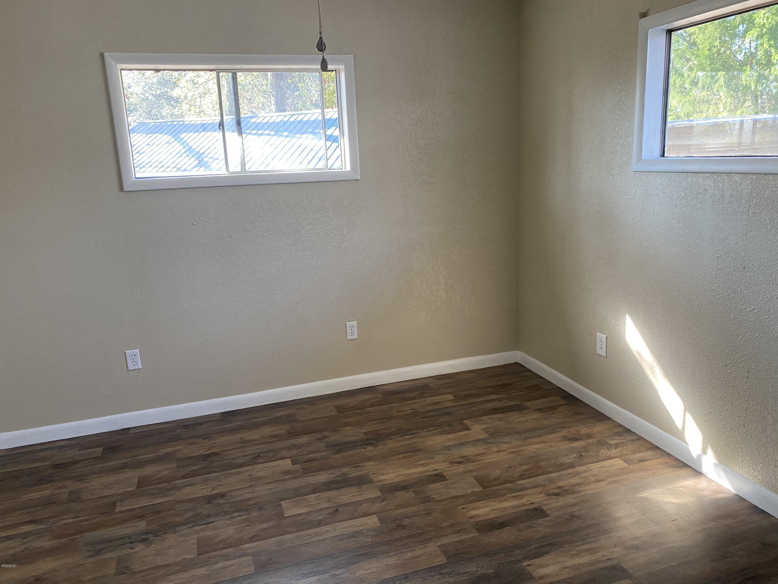 2918 Bellview Avenue Moss Point, MS 39563 - Photo 20 of 21 953EA2F1-771E-4C68-8C73-C28CEAAAD187