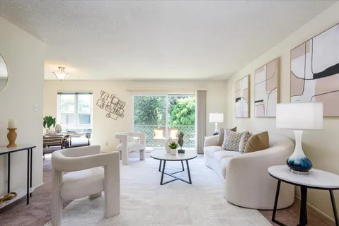 $545,000 | 833 North Humboldt Street, Unit 208, San Mateo, CA 94401