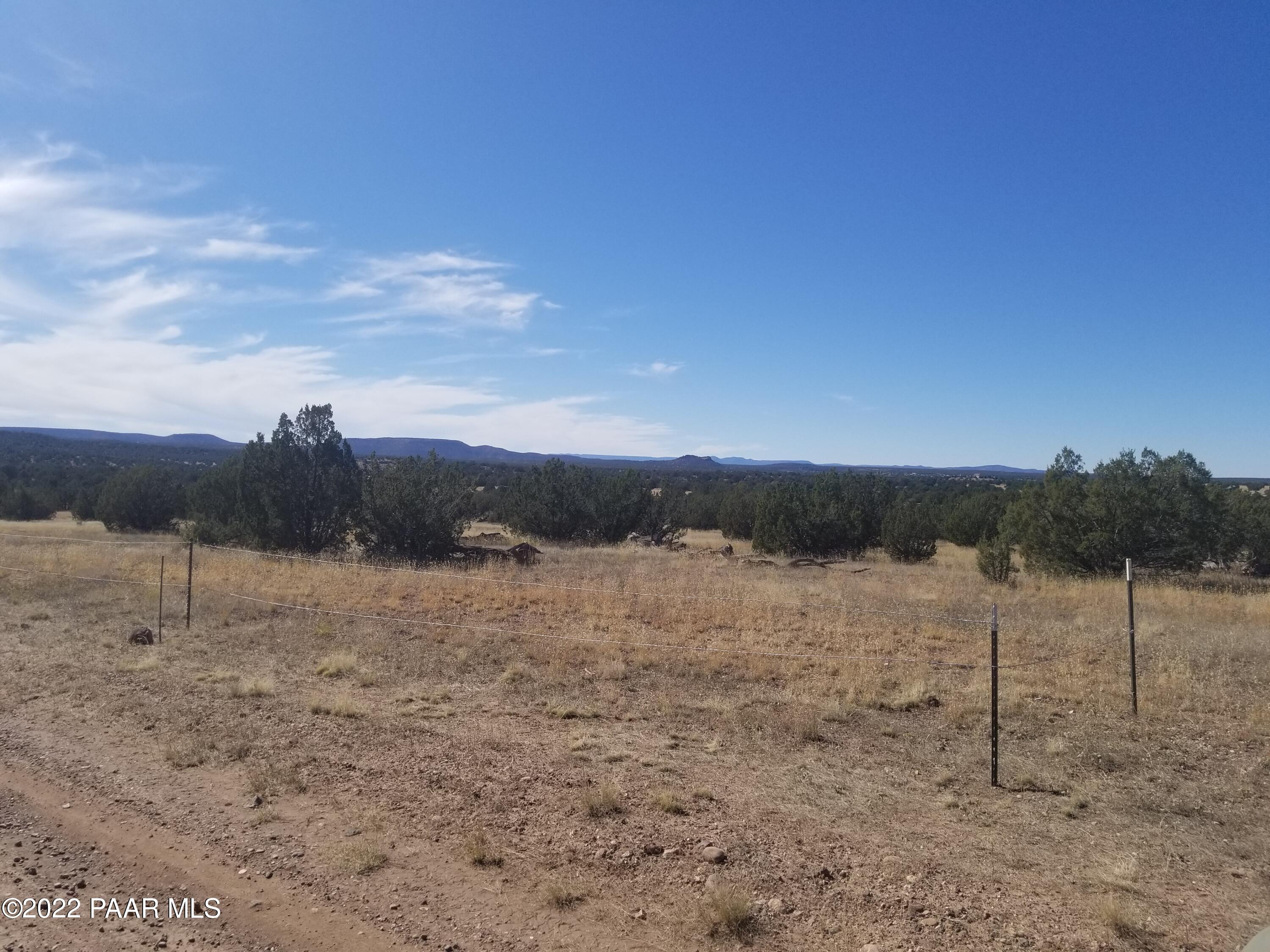 45100 North Tanner Road Ash Fork, AZ 86320 - Photo 3 of 8 20221030_120604