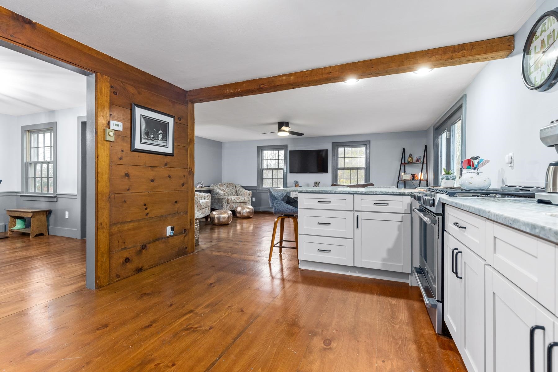 228 S Road Brentwood, NH 03833 - Photo 4 of 40