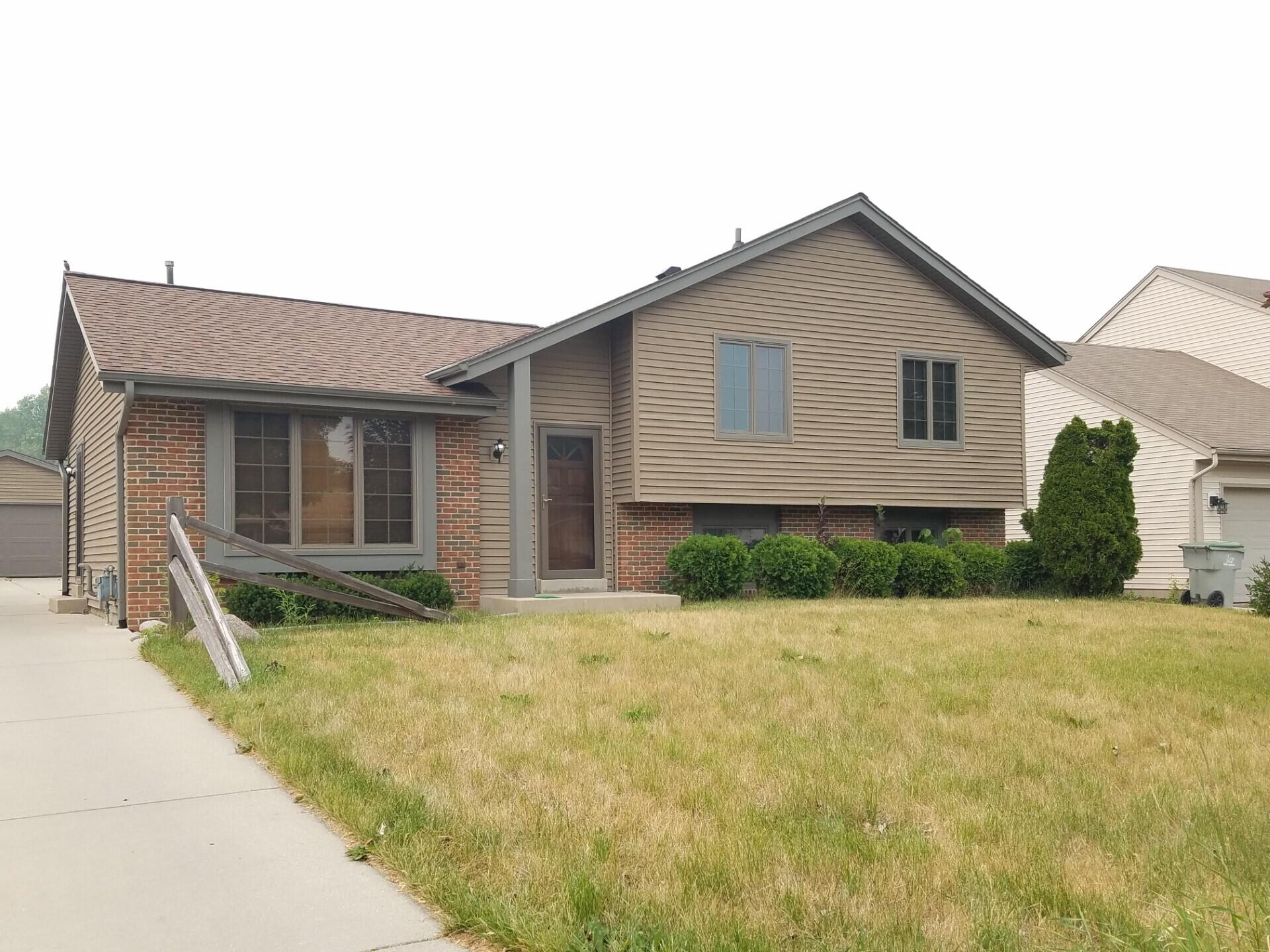 8253 North 97th Street Milwaukee, WI 53224 - Photo 1 of 1 Main front
