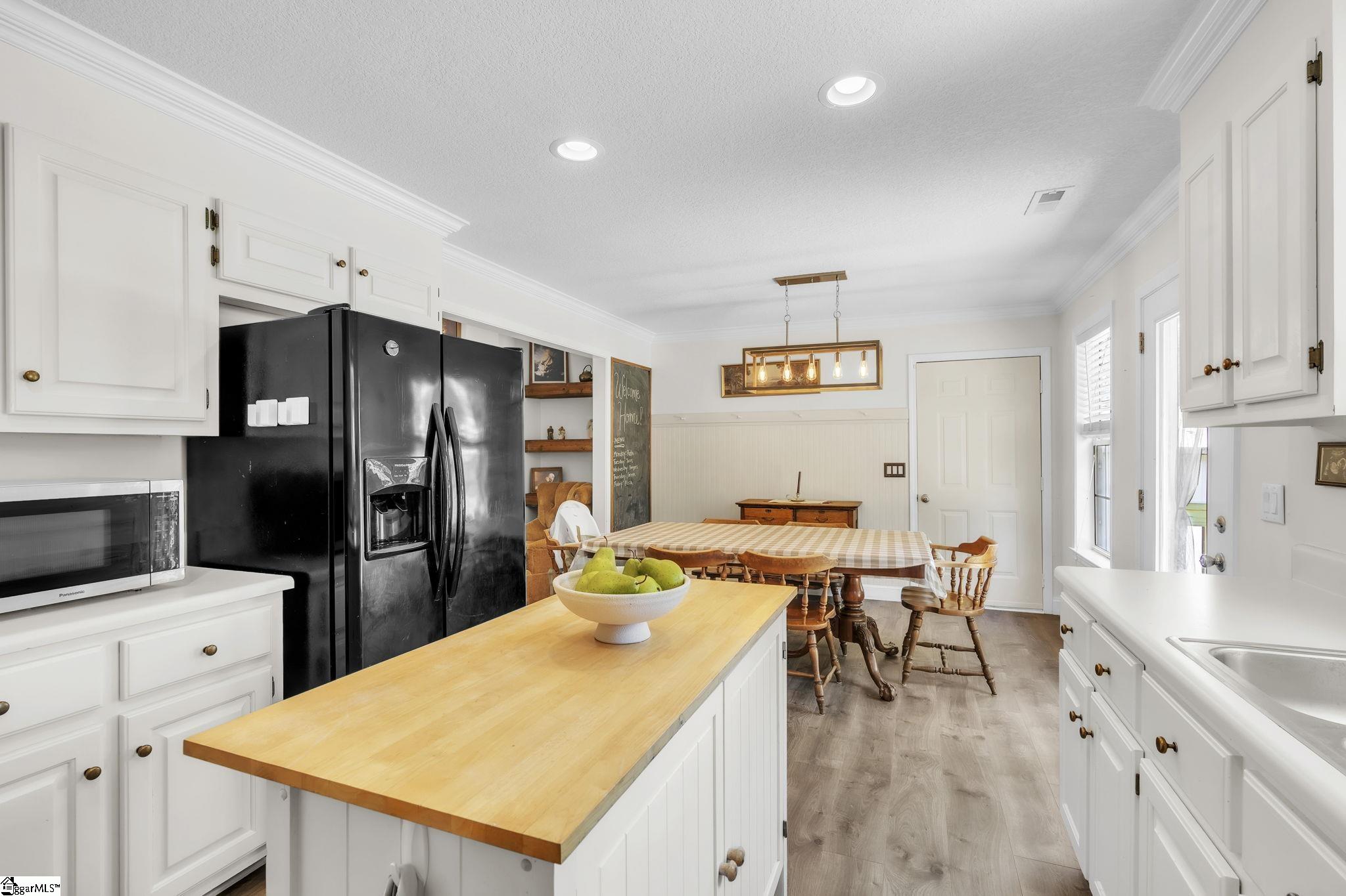 1513 Henderson Gap Road Greer, SC 29650 - Photo 11 of 21 Gallery Image 11