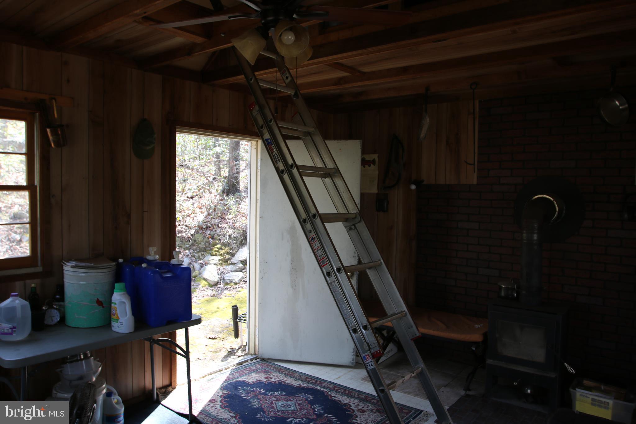 Sawlog Road Gore, VA 22637 - Photo 10 of 35