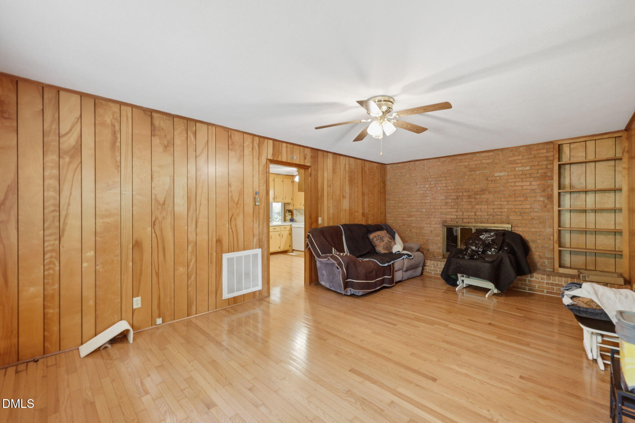 609 Canterbury Road Sanford, NC 27330 - Photo 15 of 38 3-web-or-mls-9L1A0549 F Ben Martin
