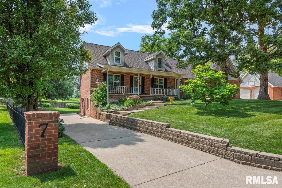 7 Marshall Court Springfield, IL 62712 - Photo 2 of 67