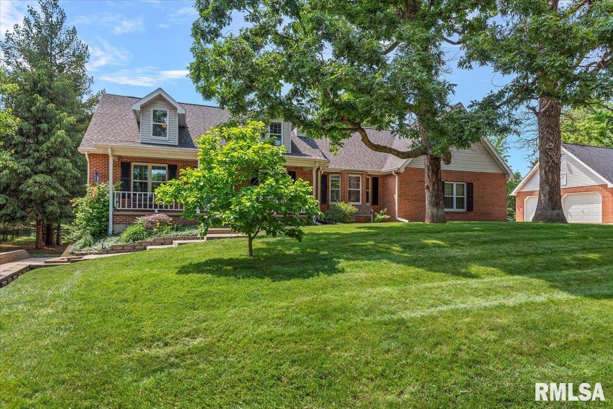 7 Marshall Court Springfield, IL 62712 - Photo 3 of 67