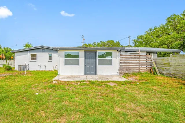 $2,350 | 5109 Horton Road, Plant City, FL 33567