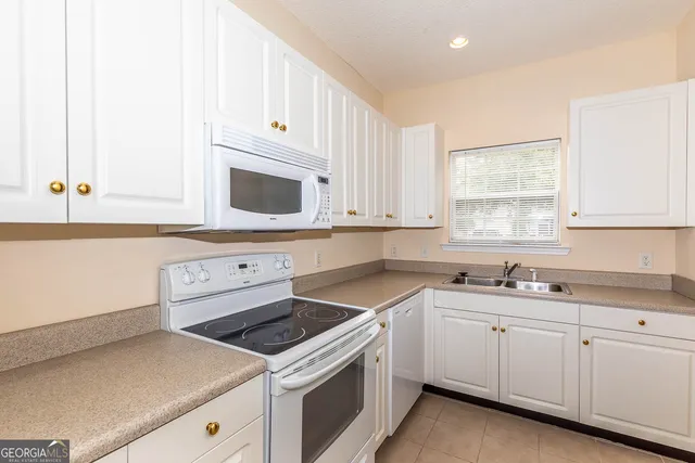 $185,000 | 310 Moss Creek Lane, Brunswick, GA 31520