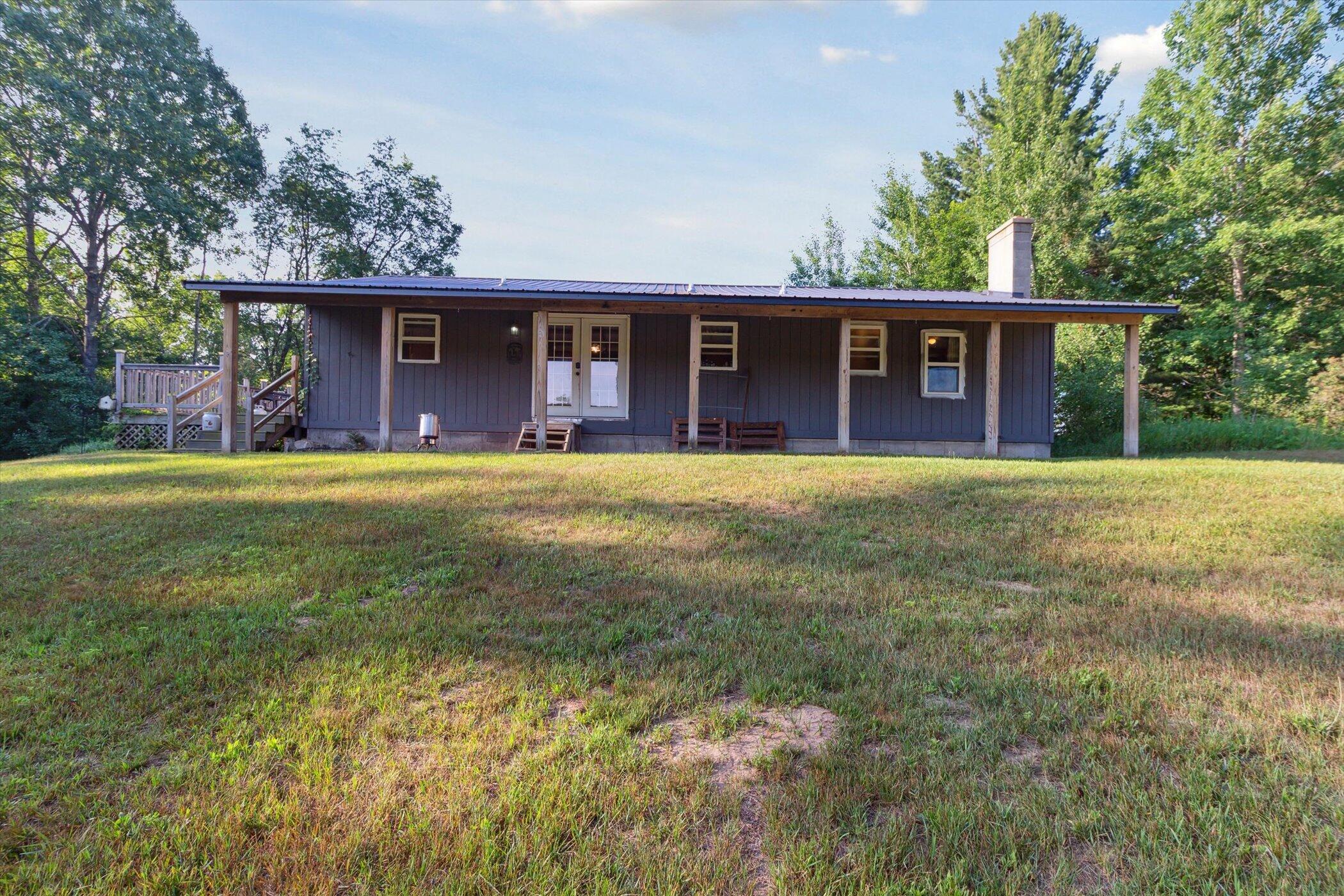 23901 22 Mile Road Paris, MI 49338 - Photo 4 of 74 04-23901-22-Mile-Rd-Paris-MI-49338-Windo