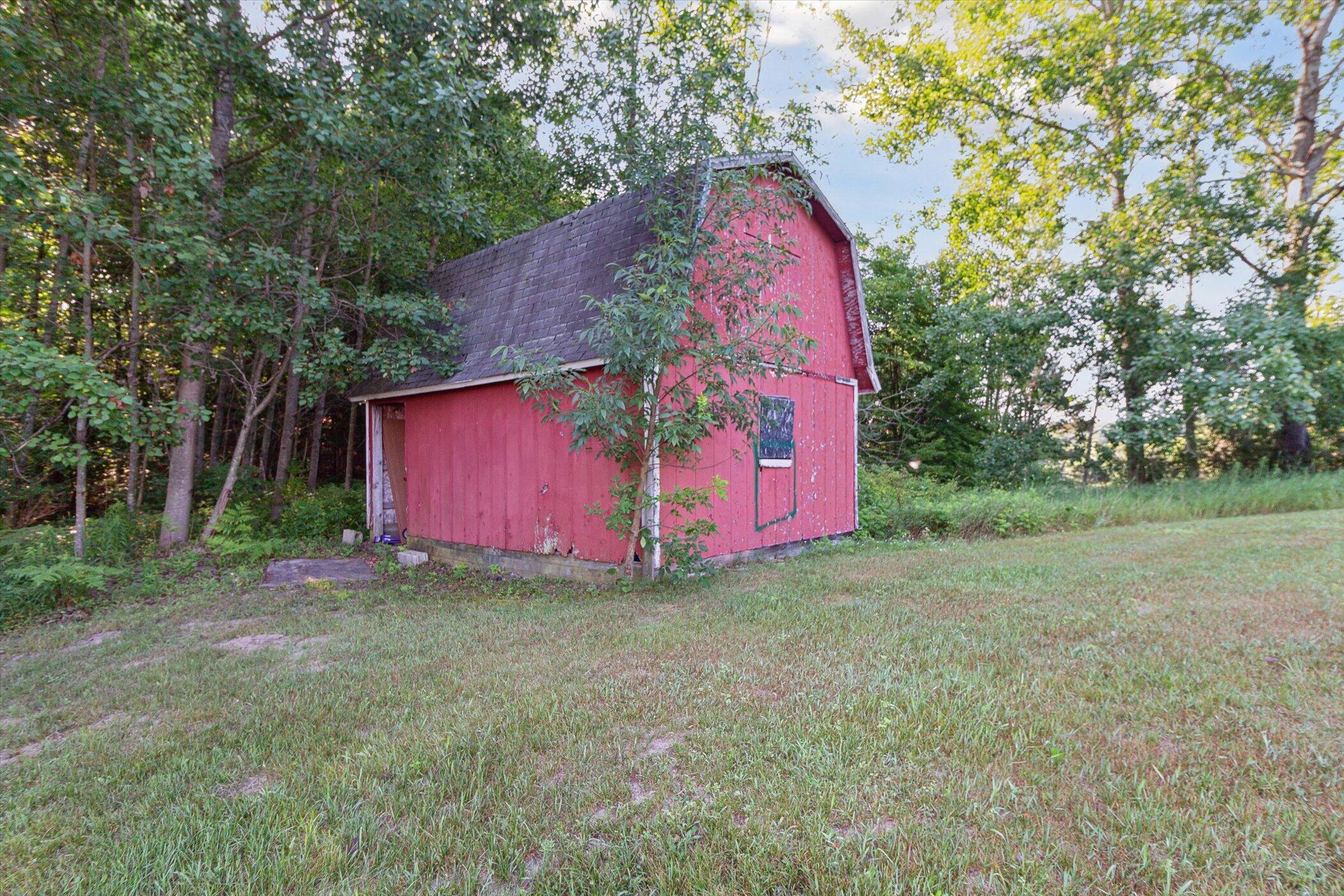 23901 22 Mile Road Paris, MI 49338 - Photo 48 of 74 48-23901-22-Mile-Rd-Paris-MI-49338-Windo