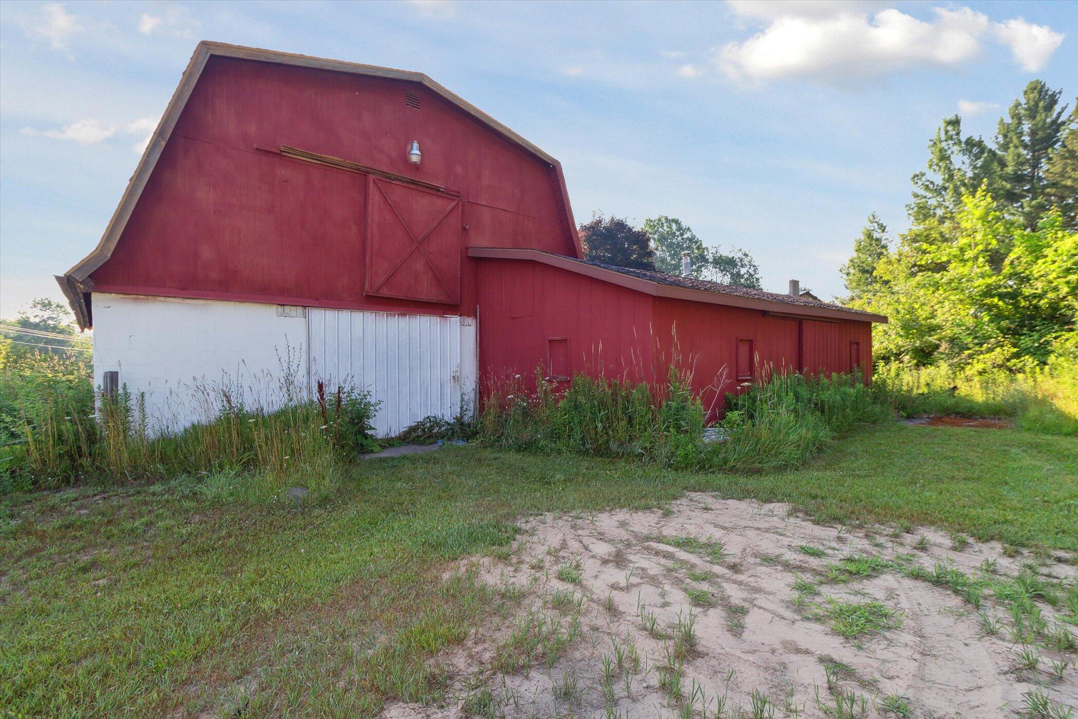 23901 22 Mile Road Paris, MI 49338 - Photo 56 of 74 56-23901-22-Mile-Rd-Paris-MI-49338-Windo
