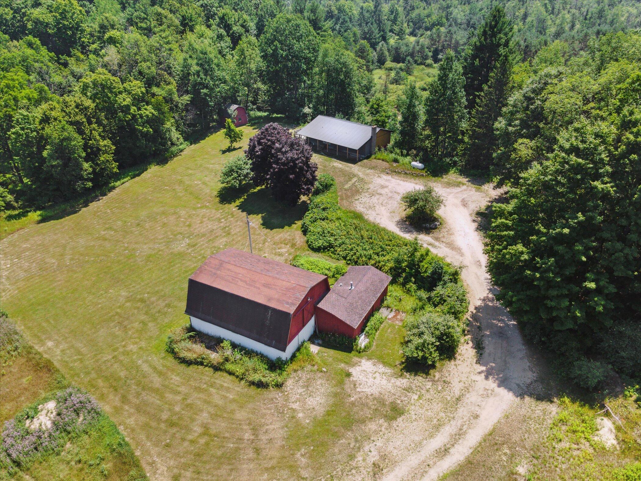 23901 22 Mile Road Paris, MI 49338 - Photo 59 of 74 59-23901-22-Mile-Rd-Paris-MI-49338-Windo