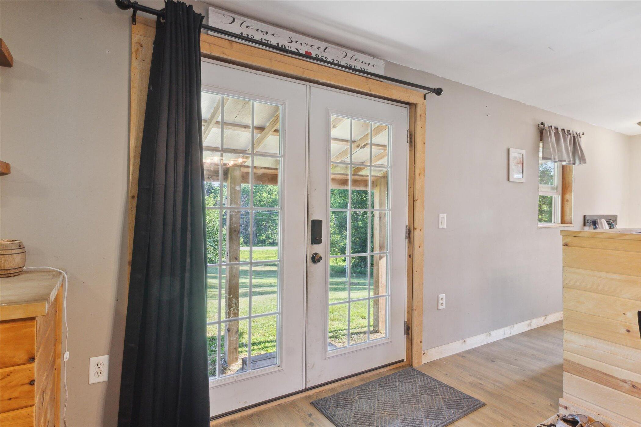 23901 22 Mile Road Paris, MI 49338 - Photo 6 of 74 06-23901-22-Mile-Rd-Paris-MI-49338-Windo