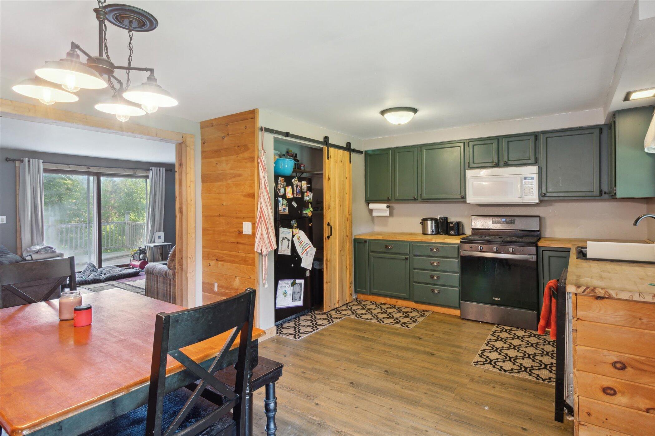 23901 22 Mile Road Paris, MI 49338 - Photo 10 of 74 10-23901-22-Mile-Rd-Paris-MI-49338-Windo