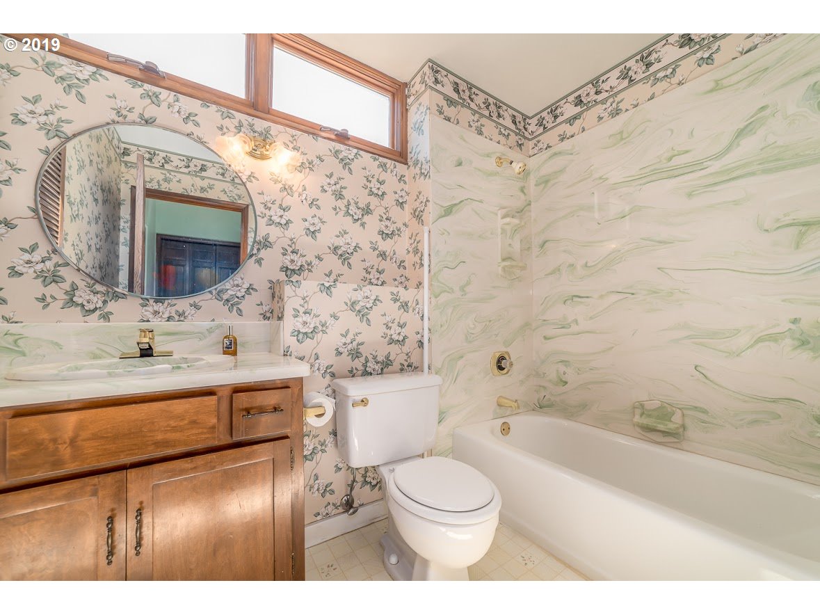 8745 Thurston Road Springfield, OR 97478 - Photo 10 of 31 Gallery Image 10