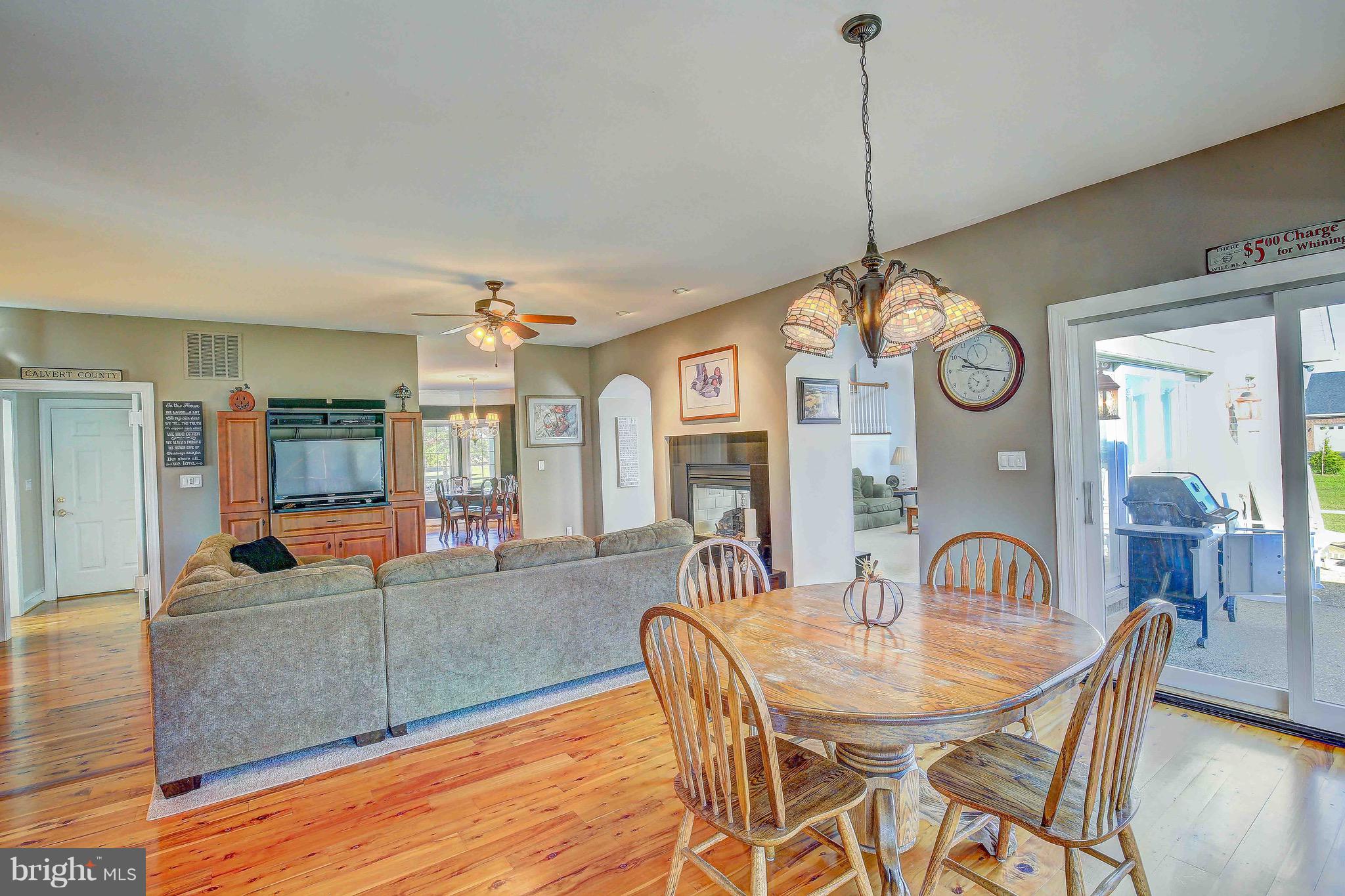 2025 Potts Point Road Huntingtown, MD 20639 - Photo 14 of 53 Living Room