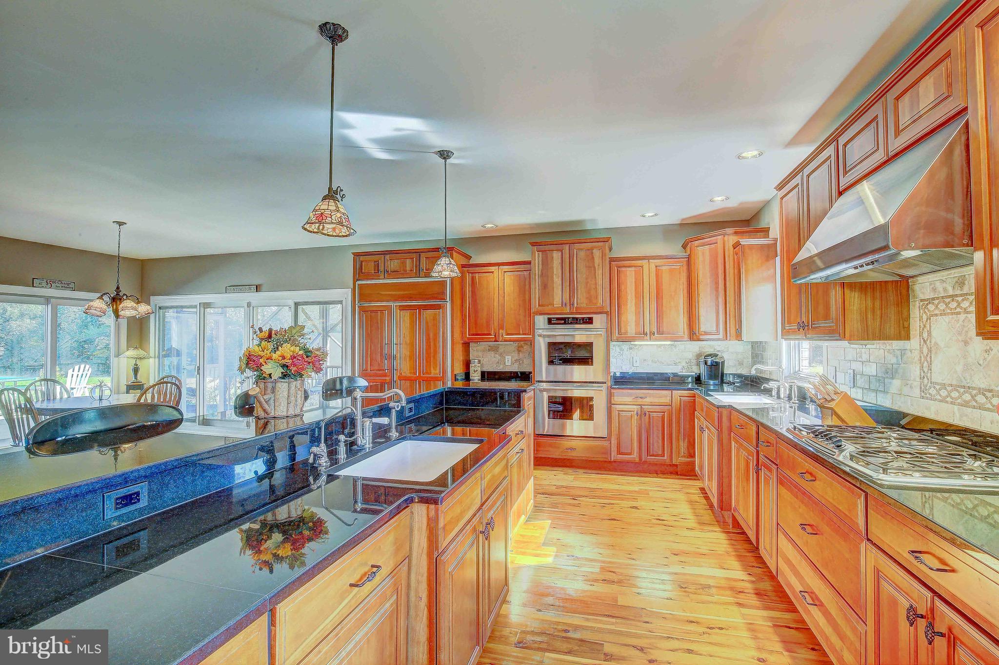 2025 Potts Point Road Huntingtown, MD 20639 - Photo 22 of 53 Absolute black granite!