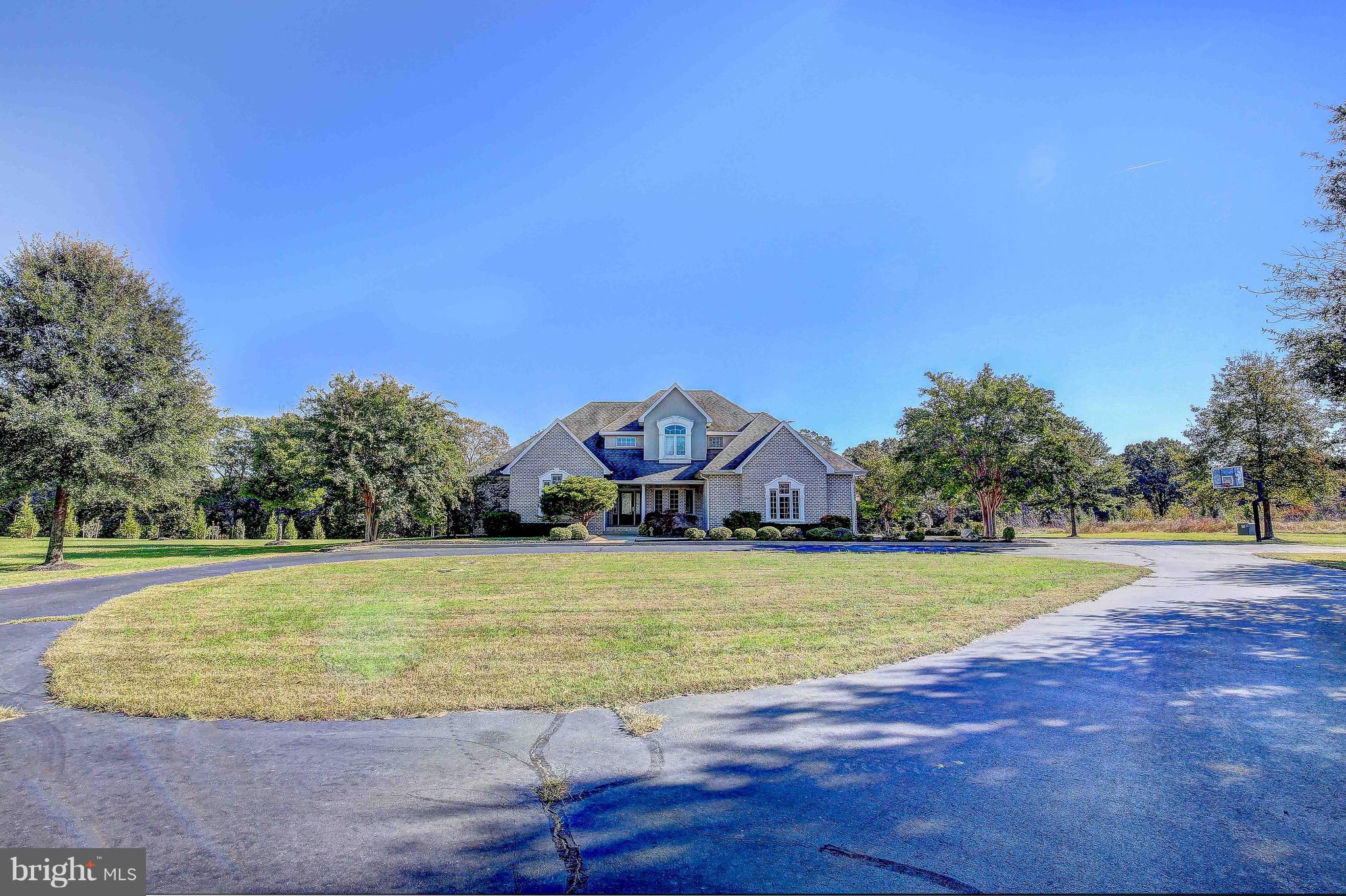 2025 Potts Point Road Huntingtown, MD 20639 - Photo 6 of 53 Circular driveway!