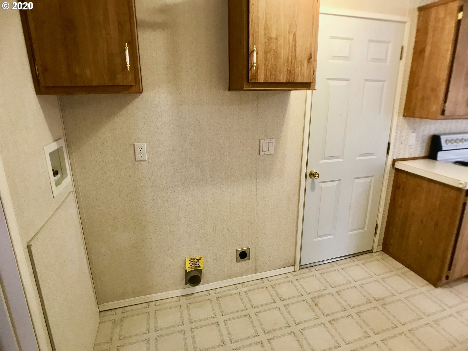4973 Morely Loop Eugene, OR 97402 - Photo 16 of 19 Gallery Image 16