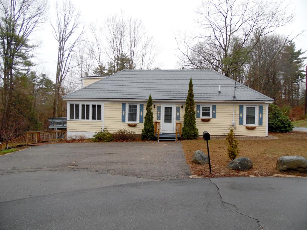 3 Sorensen Road Meredith, NH 03253 - Photo 1 of 11 Gallery Image 1