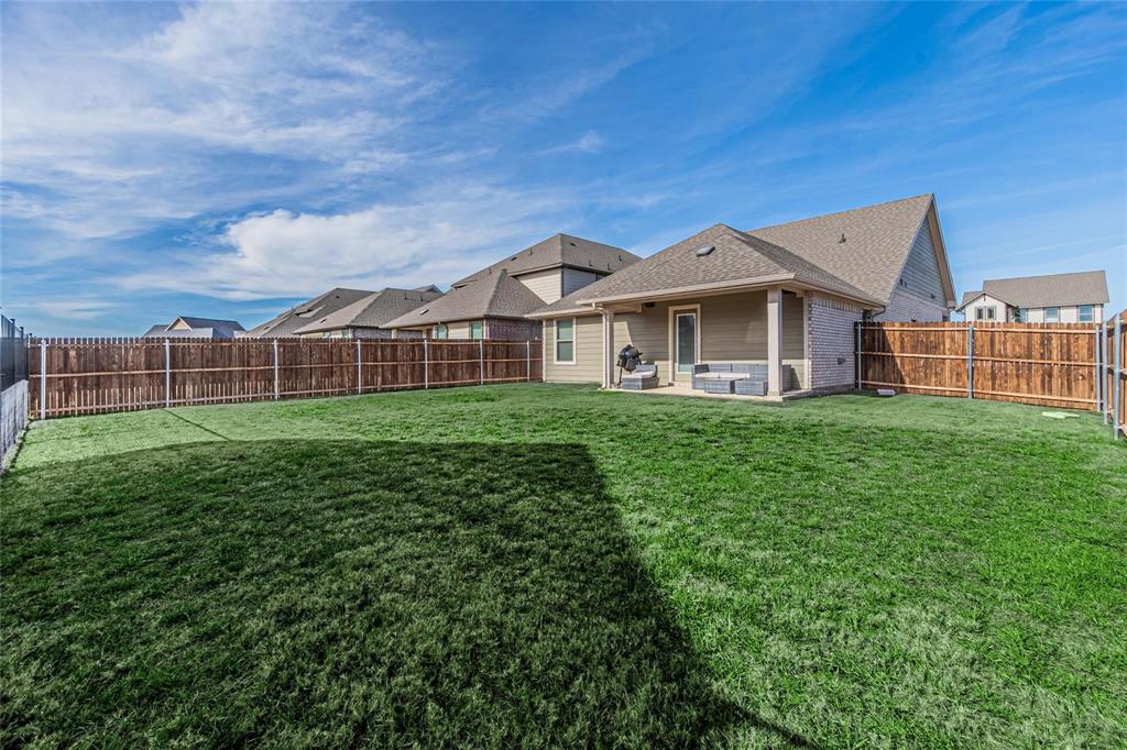 579 Ruthye Lane Pilot Point, TX 76258 - Photo 30 of 33
