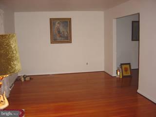 3097 Sterling Road Broomall, PA 19008 - Photo 3 of 6