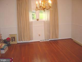 3097 Sterling Road Broomall, PA 19008 - Photo 4 of 6